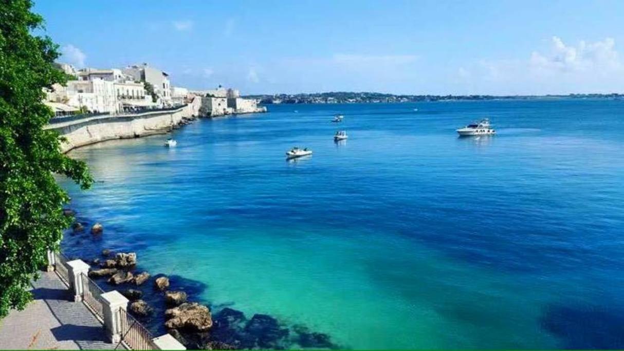 La Gorgone Ortigia Apartments Syracuse Bagian luar foto
